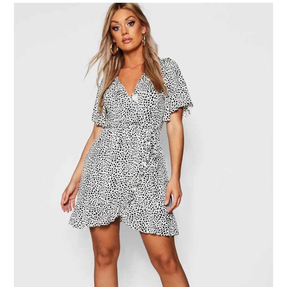 NWT BooHoo Dalmatian Print Dress